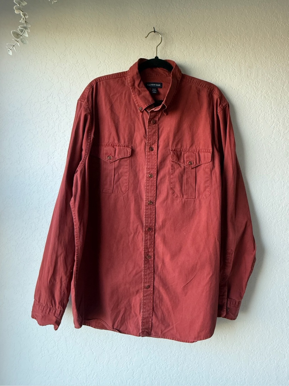 Lands' End Men's Brick Red Long-Sleeve Button-Down Shirt